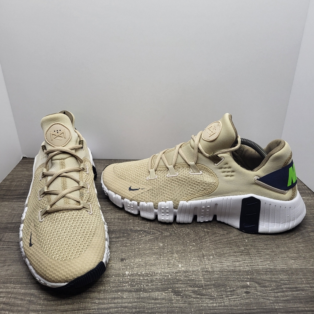 Nike Men's Athletic Shoes Beige with Green Accents